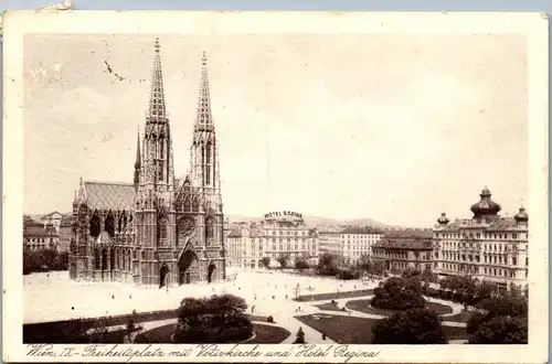 24276 - Wien - Freiheitsplatz mit Votivkirche und Hotel Regina - gelaufen 1927