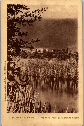 32820 - Frankreich - Divonne les Bains , Bords de la Versoix et grands Hotels - gelaufen 1934
