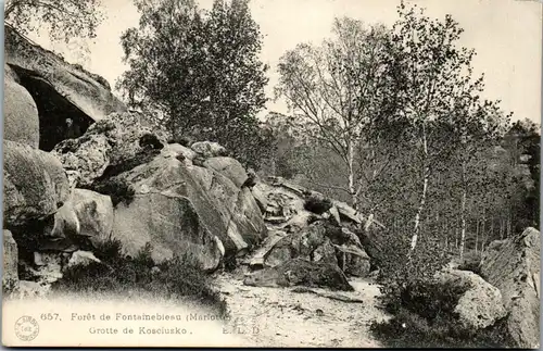 32852 - Frankreich - Foret de Fontainebleau , Marlotte , Grotte de Kosciusko - gelaufen 1911