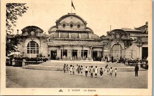 32886 - Frankreich - Vichy , Le Casino - gelaufen