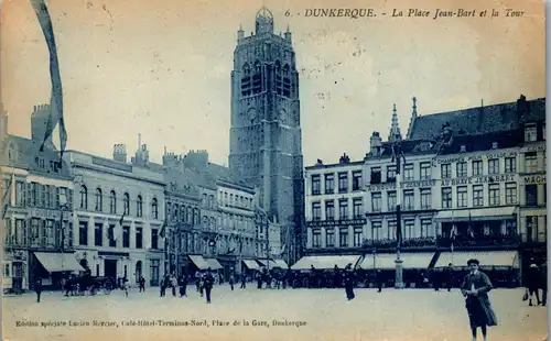 32918 - Frankreich - Dunkerque , La Place Jean Bart et la Tour - gelaufen 1923