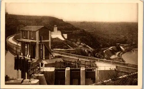 32930 - Frankreich - Eguzon , Indre , Le Barrage , La prise d'eau rive droite - nicht gelaufen