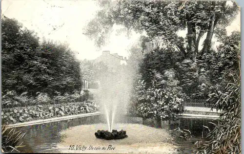 32939 - Frankreich - Vichy , Un coin du Parc - gelaufen 1908