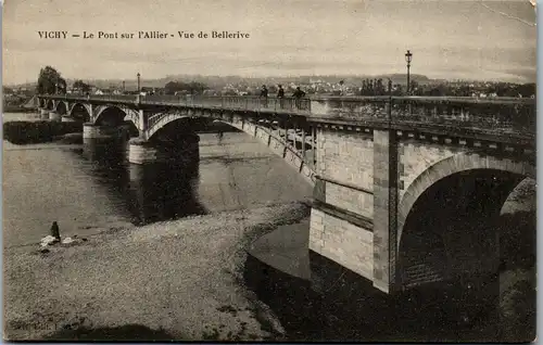 32950 - Frankreich - Vichy , Le Pont sur l'Allier , Vue de Bellerive - nicht gelaufen