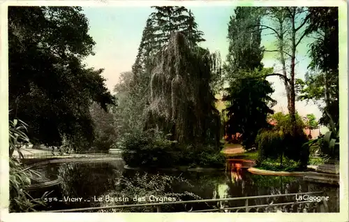 32953 - Frankreich - Vichy , Le Bassin des Cygnes - gelaufen