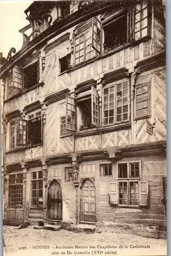 32992 - Frankreich - Rennes , Ancienne Maison des Chapelains de la Cathedrale dite de Du Guesclin - nicht gelaufen