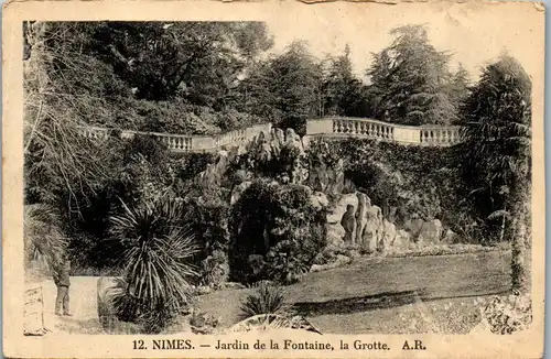 33071 - Frankreich - Nimes , Jardin de la Fontaine , la Grotte - nicht gelaufen