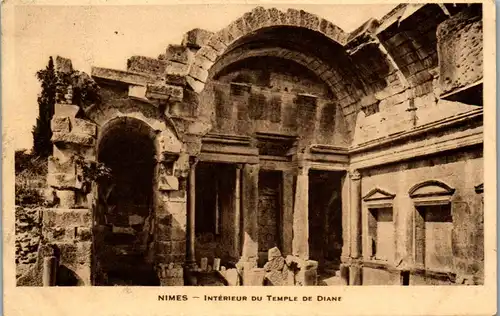 33172 - Frankreich - Nimes , Interieur du Temple de Diane - gelaufen 1939