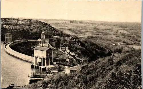 33283 - Frankreich - Eguzon , Barrage , Vue sur la Vallee de la Creuse et le Pont des Piles - nicht gelaufen