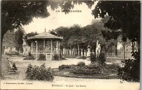 33290 - Frankreich - Epernay , Le Jard , La Statue - gelaufen 1917