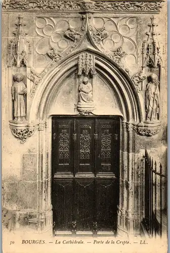 33332 - Frankreich - Bourges , La Cathedrale , Porte de la Crypte - gelaufen 1905