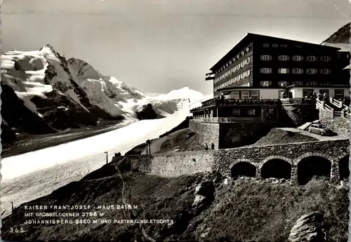 33649 - Kärnten - Kaiser Franz Josef Haus mit Großglockner , Johannisberg , Pasterzengletscher , Pasterze , Käfer - gelaufen 1963