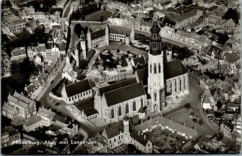 34222 - Niederlande - Middelburg , Abdij met Lange Jan - nicht gelaufen
