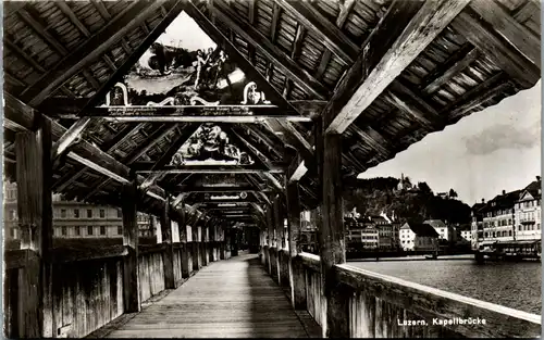 34382 - Schweiz - Luzern , Kapellbrücke - gelaufen 1954