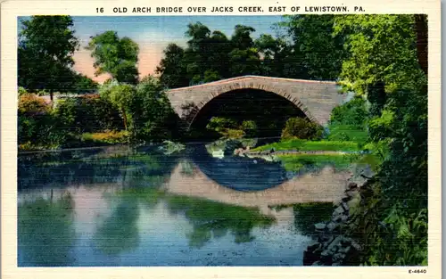 34813 - USA - Pennsylvania , East of Lewistown , Old Arch Bridge over Jacks Creek - nicht gelaufen