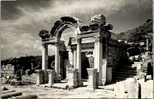 35074 - Türkei - Hadrianus Temple , Efes , Ephesus - nicht gelaufen