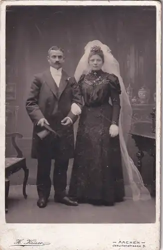 35234 - Fotokarte - Paar in Frack , Hochzeit , Zylinder