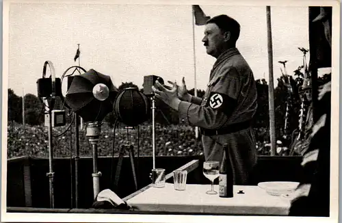 35484 - Sammelbilder - Sammelwerk Nr. 15 , Adolf Hitler , Gruppe 64 , Bild Nr.: 38 , Der Führer spricht zum deutschen Volk