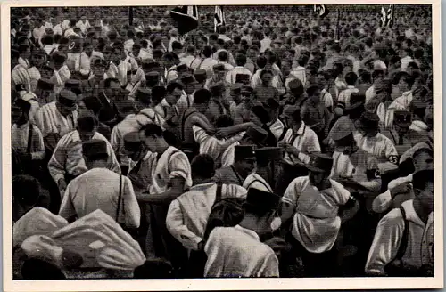 35612 - Sammelbilder - Sammelwerk Nr. 8 , Deutschland erwacht , Gruppe 28 , Bild Nr.: 60 , Uniformverbot , SA marschiert im weißen Hemd