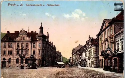 35683 - Steiermark - Bruck an der Mur , Bismarckstraße u. Postgebäude - gelaufen 1911