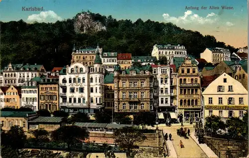 36137 - Tschechische Republik - Karlsbad , Karlovy Vary , Anfang der Alten Wiese , Militärpflege Spital - gelaufen