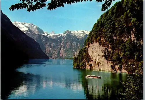 37300 - Deutschland - Königssee , Blick vom Malerwinkel auf St. Bartholomä , Schönfeldspitze und Falkensteiner Wand - nicht gelaufen