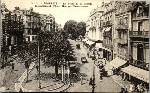 37535 - Frankreich - Biarritz , La Place de la Liberte , Georges Clemenceau - gelaufen 1917