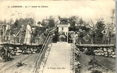 37596 - Frankreich - Lourdes , La 1 station du Calvaire - gelaufen 1908