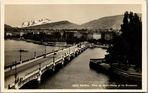 37772 - Schweiz - Genf , Pont du Mont Blanc et Ile Rousseau - nicht gelaufen