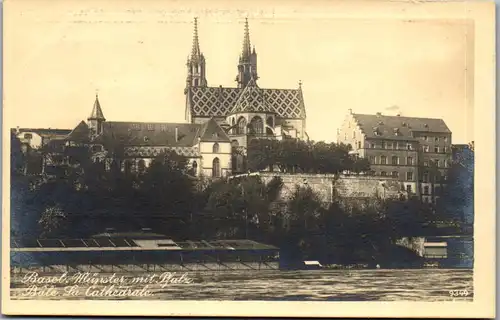 38289 - Schweiz - Basel , Münster mit Pfalz - nicht gelaufen