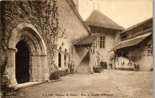 38333 - Schweiz - Chateau de Chillon , Cour et Escalier d'Honneur - nicht gelaufen