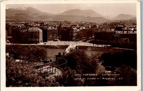 38567 - Frankreich - Grenoble , Vue generale prise du Jardin des Dauphins - gelaufen 1932