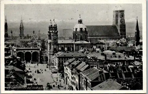 38881 - Deutschland - München , Blick v. d. Ludwigskirche auf Stadt u. Gebirge - gelaufen 1943