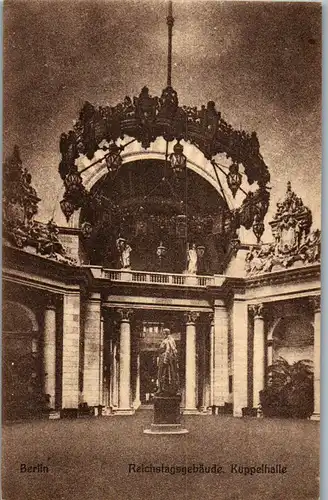 39361 - Deutschland - Berlin , Reichstagsgebäude , Kuppelhalle - nicht gelaufen