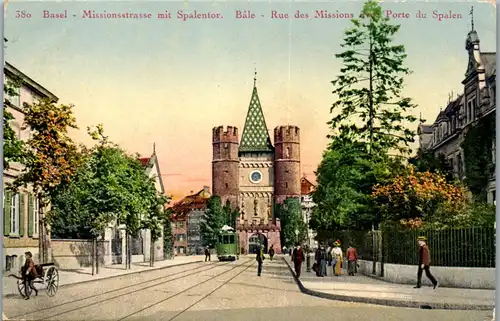 39630 - Schweiz - Basel , Missionsstrasse mit Spalentor , Bale , Rue des Missions avec Porte du Spalen - nicht gelaufen