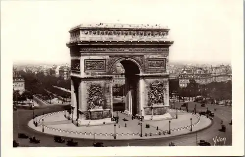 39672 - Frankreich - Paris , L'Arc de Triomphe et la Place de l'Etoile - nicht gelaufen