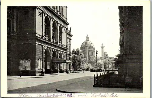 39774 - Wien - Musikvereinssaal mit Karlskirche - nicht gelaufen