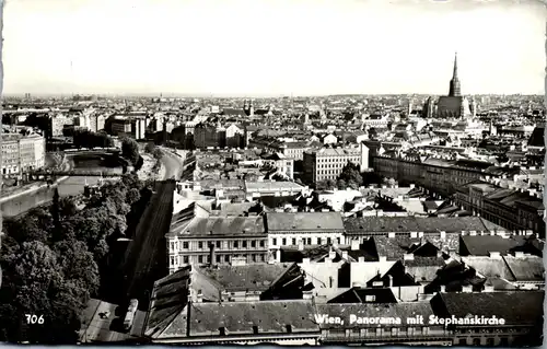 39811 - Wien - Panorama mit Stephanskirche , Stephansdom - gelaufen 1962