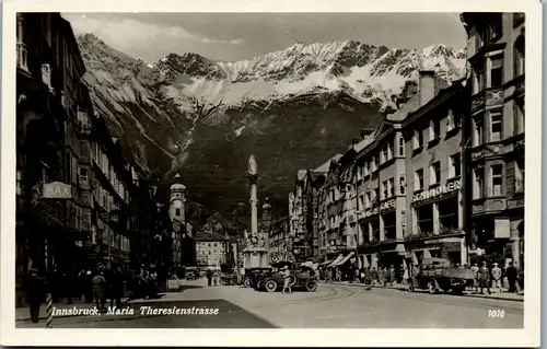 39860 - Tirol - Innsbruck , Maria Theresienstraße , Auto - nicht gelaufen