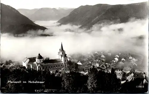 40086 - Steiermark - Mariazell im Nebelmeer , Basilika - gelaufen 1962