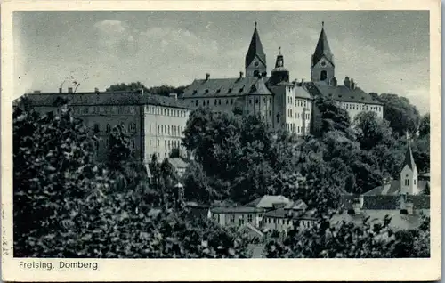 40383 - Deutschland - Freising , Domberg , Feldpost - gelaufen 1943