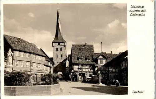 40427 - Deutschland - Duderstadt , Westertor mit Lindenzaun - gelaufen