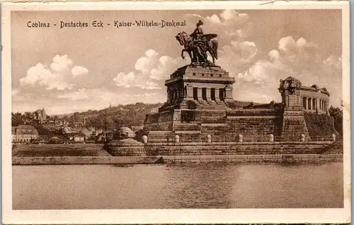40675 - Deutschland - Coblenz , Koblenz , Deutsches Eck , Kaiser Wilhelm Denkmal - nicht gelaufen