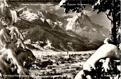 41586 - Deutschland - Garmisch Partenkirchen gegen Zugspitzgruppe , Zugspitze - gelaufen