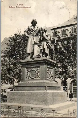 41702 - Deutschland - Hanau , Brüder Grimm Denkmal - gelaufen
