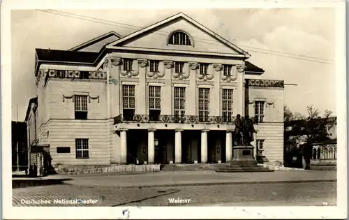 41807 - Deutschland - Weimar , Deutsches National Theater - gelaufen