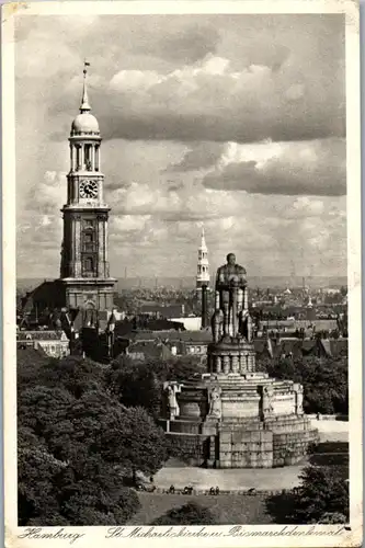 41863 - Deutschland - Hamburg , St. Michaeliskirche u. Bismarckdenkmal - nicht gelaufen