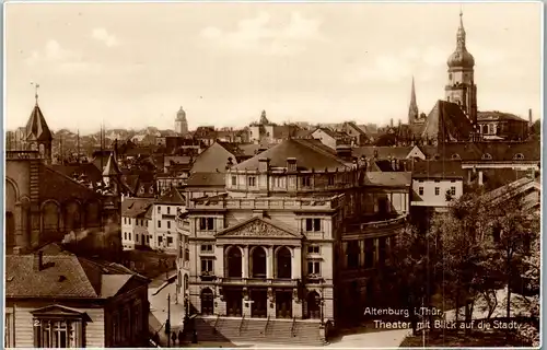 42003 - Deutschland - Altenburg i. Thür. , Theater mit Blick auf die Stadt - nicht gelaufen