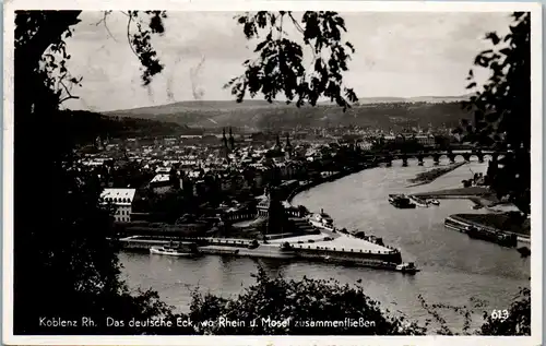 42176 - Deutschland - Koblenz , Das deutsche Eck wo Rhein u. Mosel zusammenfließen - gelaufen