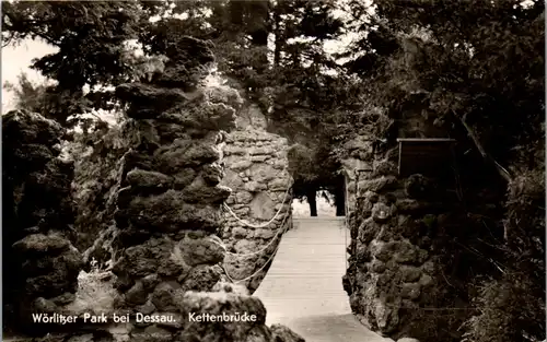 42578 - Deutschland - Dessau , Wörlitzer Park , Kettenbrücke - nicht gelaufen